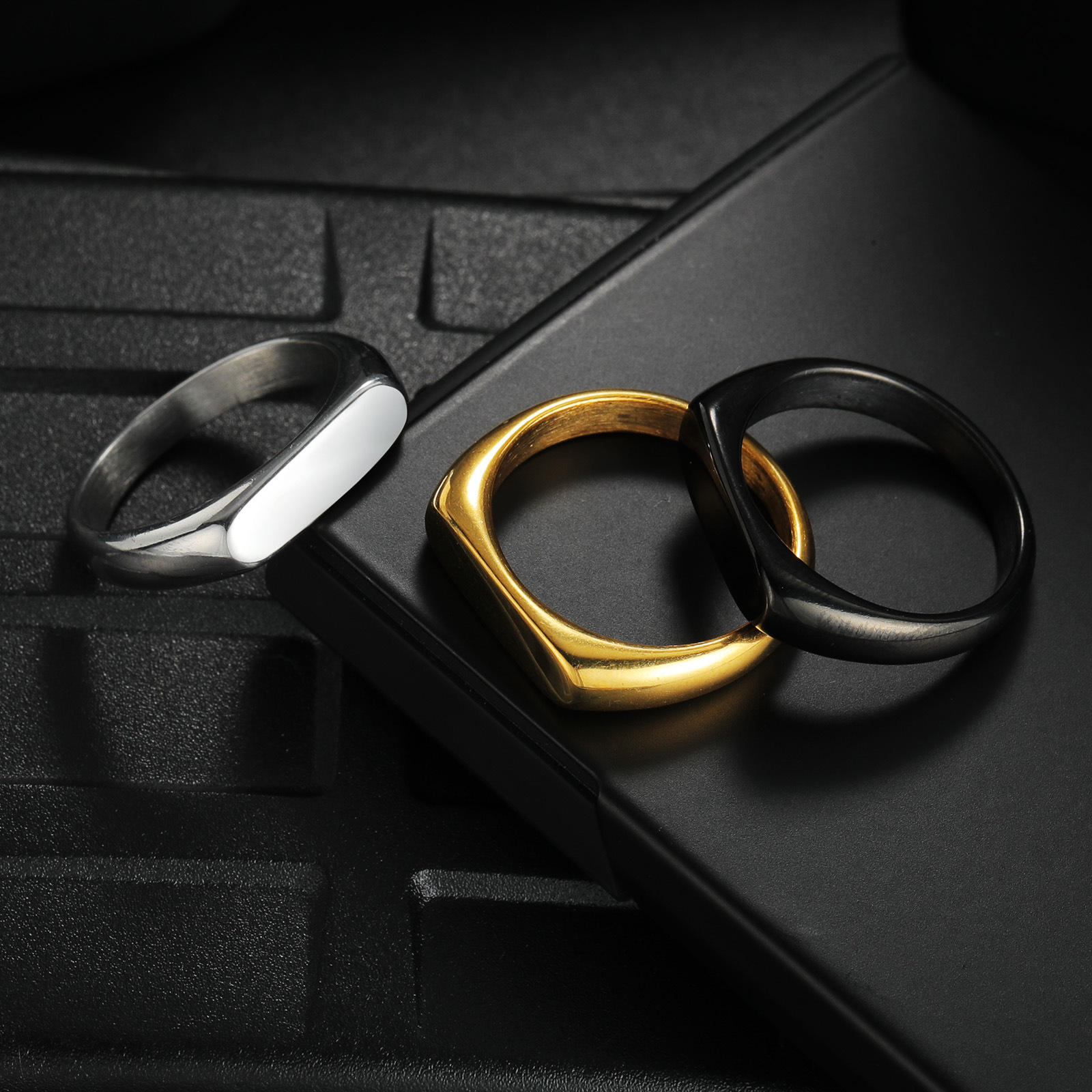 Customizable Stainless Steel S – Mens Signet Ring recenzja i cena