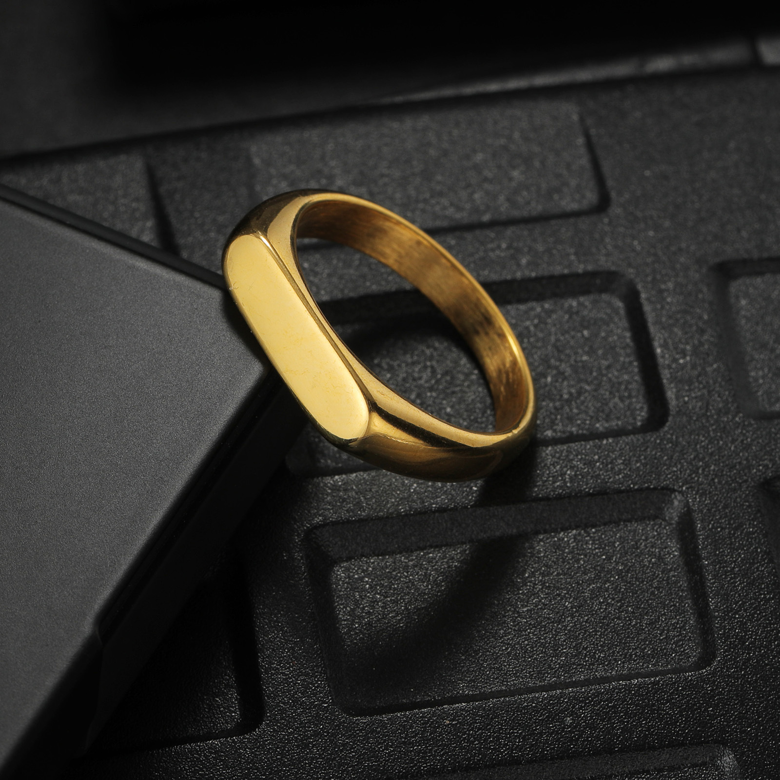Customizable Stainless Steel S – Mens Signet Ring recenzja i cena
