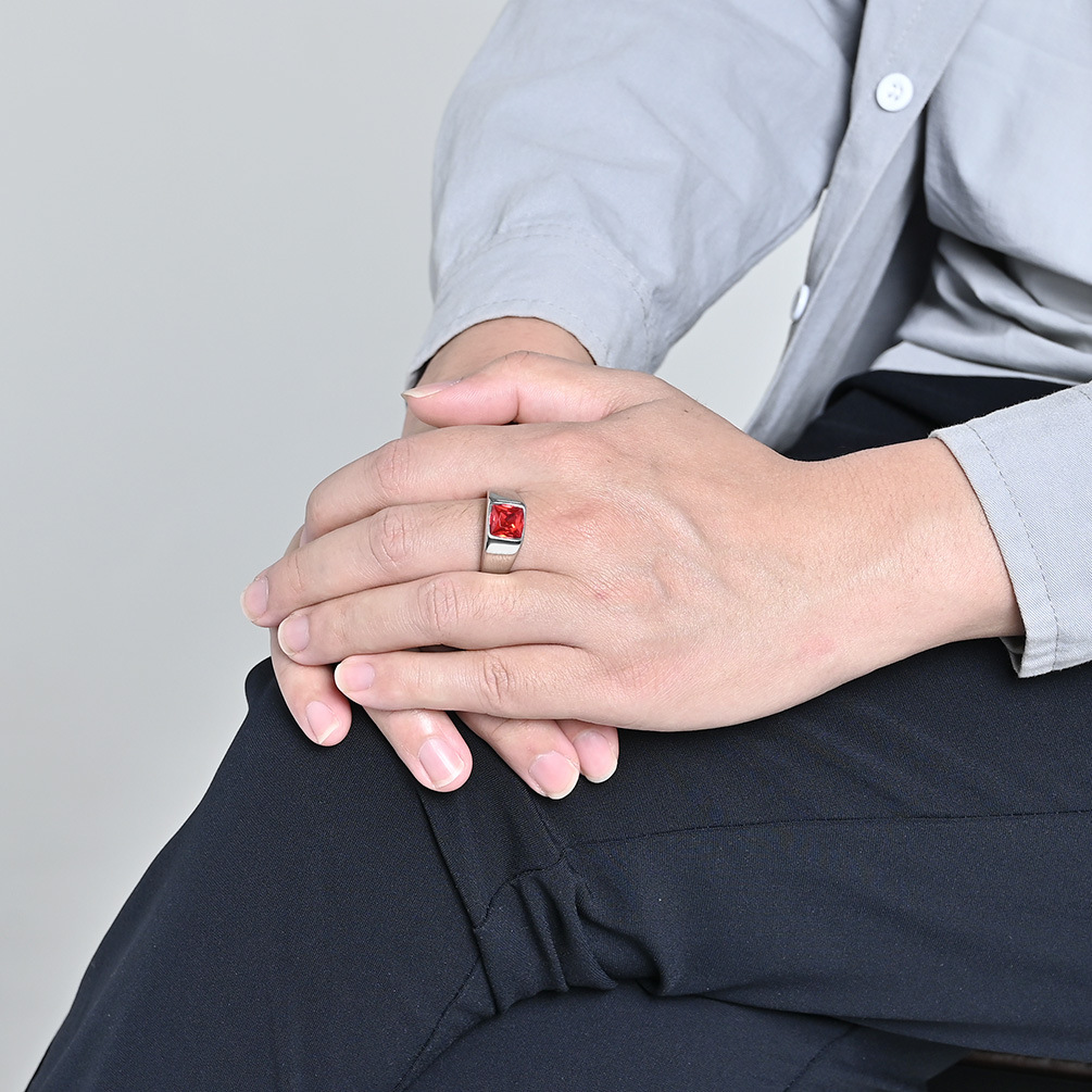 Stainless Steel Shinny Zircon  – Mens Signet Ring recenzja i cena