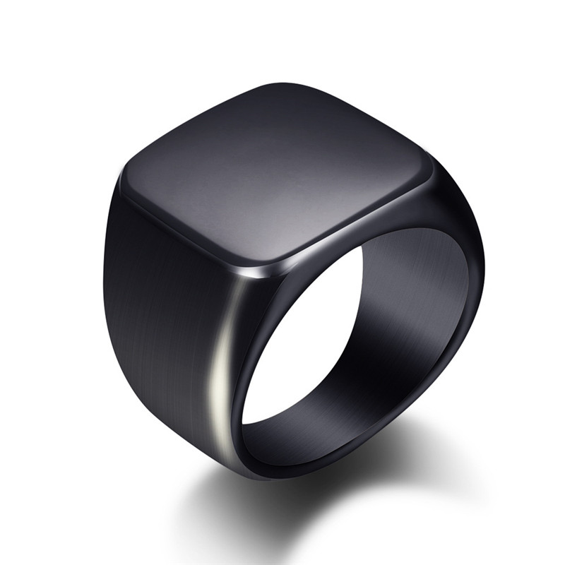 Fashion Men Black Smooth Stain – Mens Signet Ring recenzja i cena