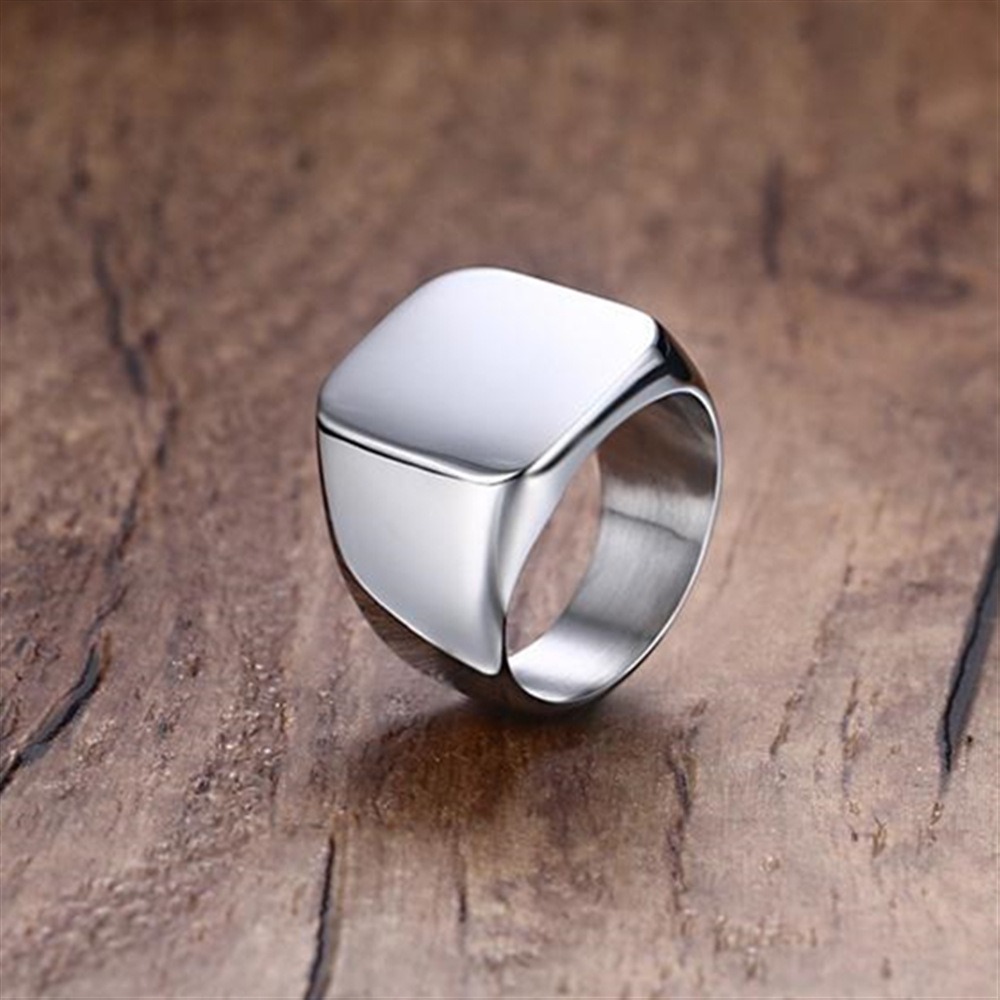 Fashion Men Black Smooth Stain – Mens Signet Ring recenzja i cena